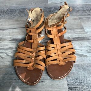 Traffic Womens Gladiator Tan Sandals Size 8.5